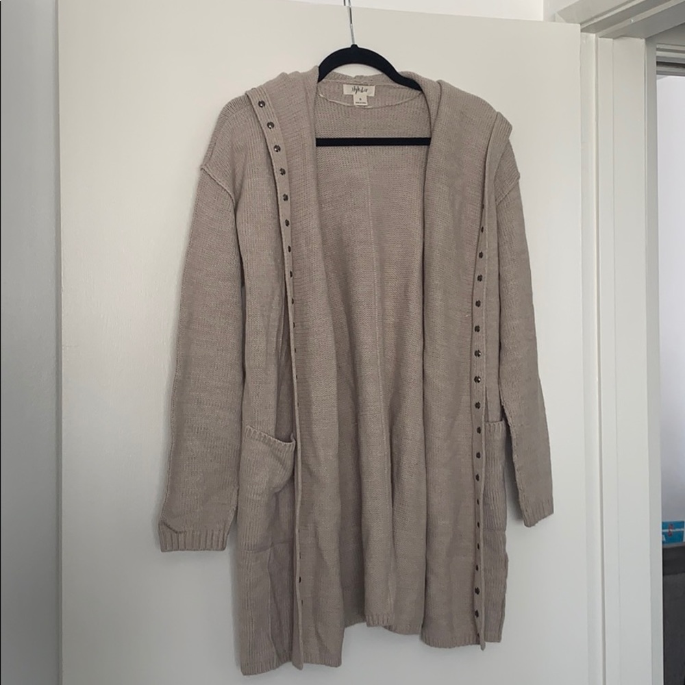 Beige cardigan